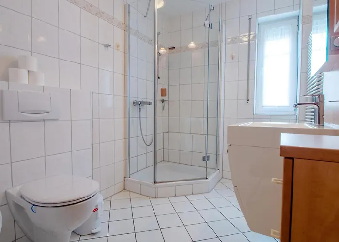 Hoppenberg 7 Eg Links Apartman Zingst